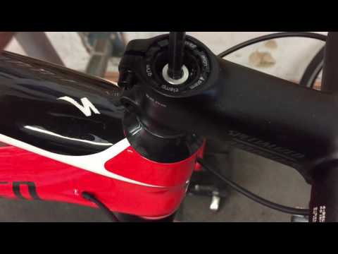 How to remove a SPECIALIZED Expander wedge without damaging it