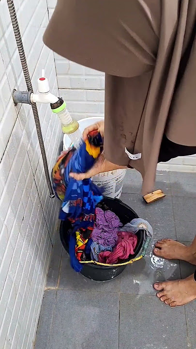 is this the right way to wash it #homecleaning #dailyvlog #video #shorts
