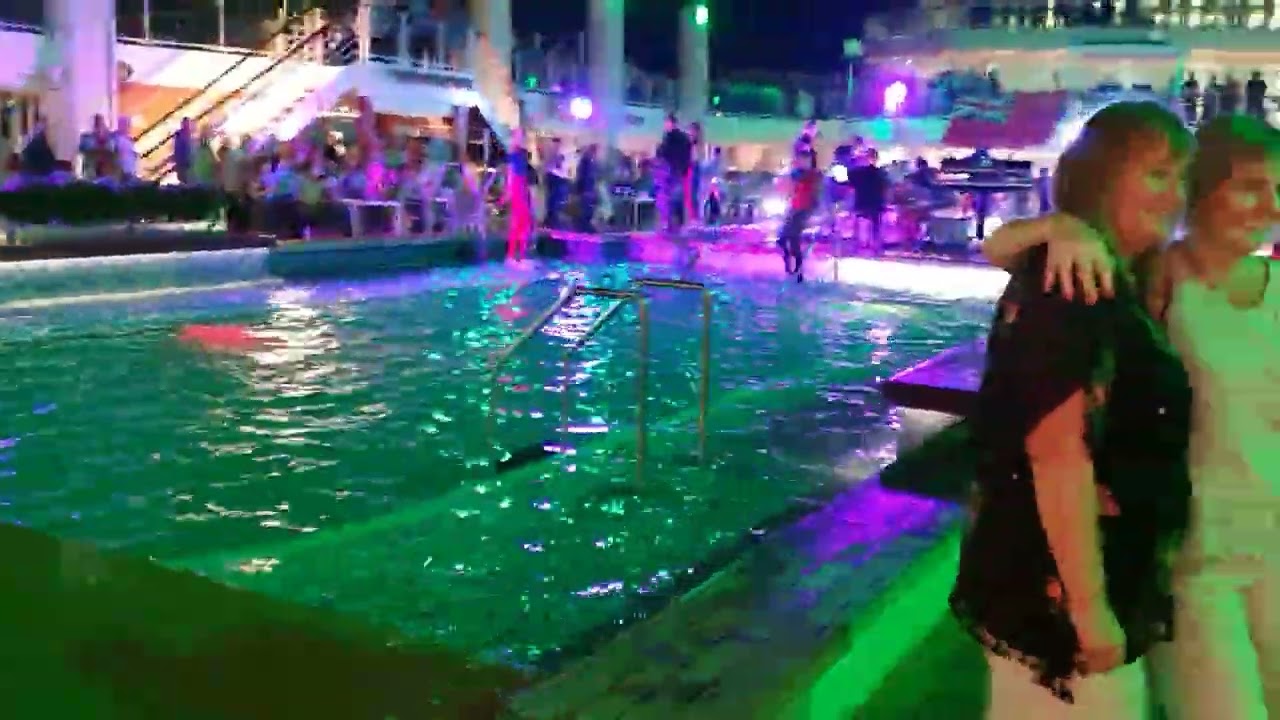 Britannia pool party under the stars 🌟