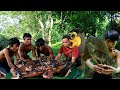 Survival in the rainforest- found a pig in the river for grilled -Eating delicious