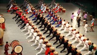 This is a Japanese drum line! chords