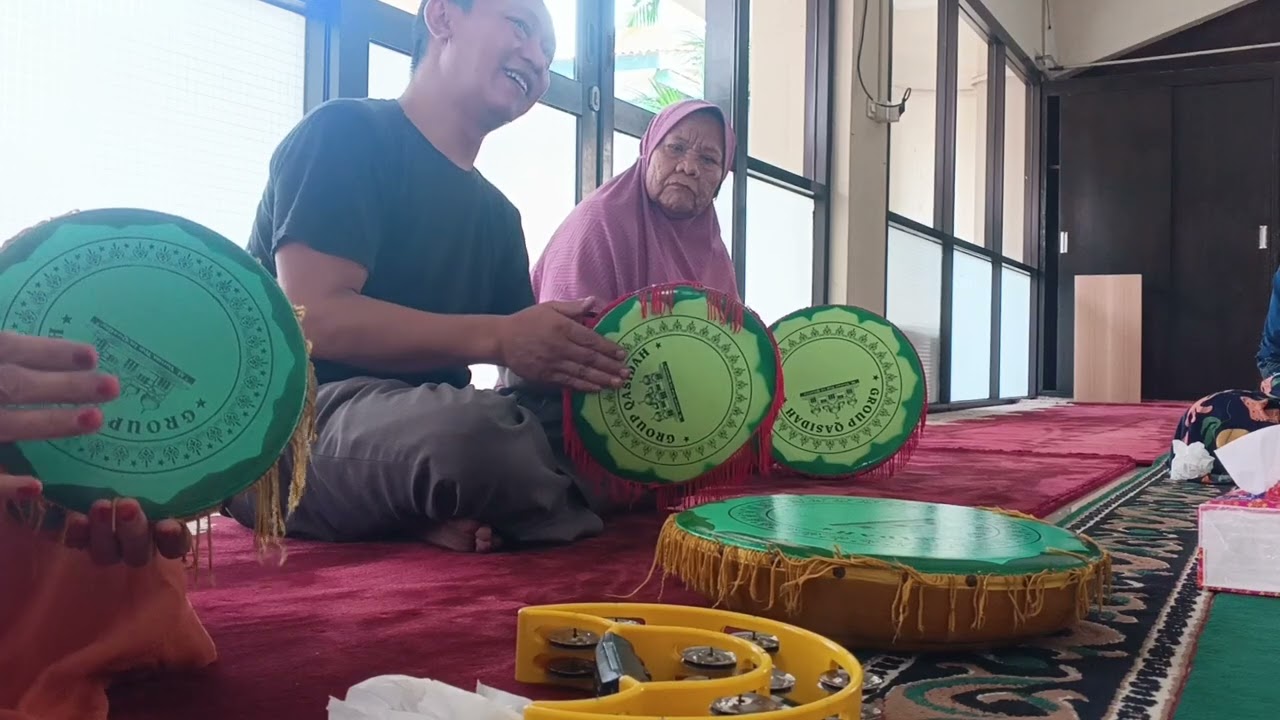 TEKNIK MEMUKUL BASS ALAT MUSIK REBANA 