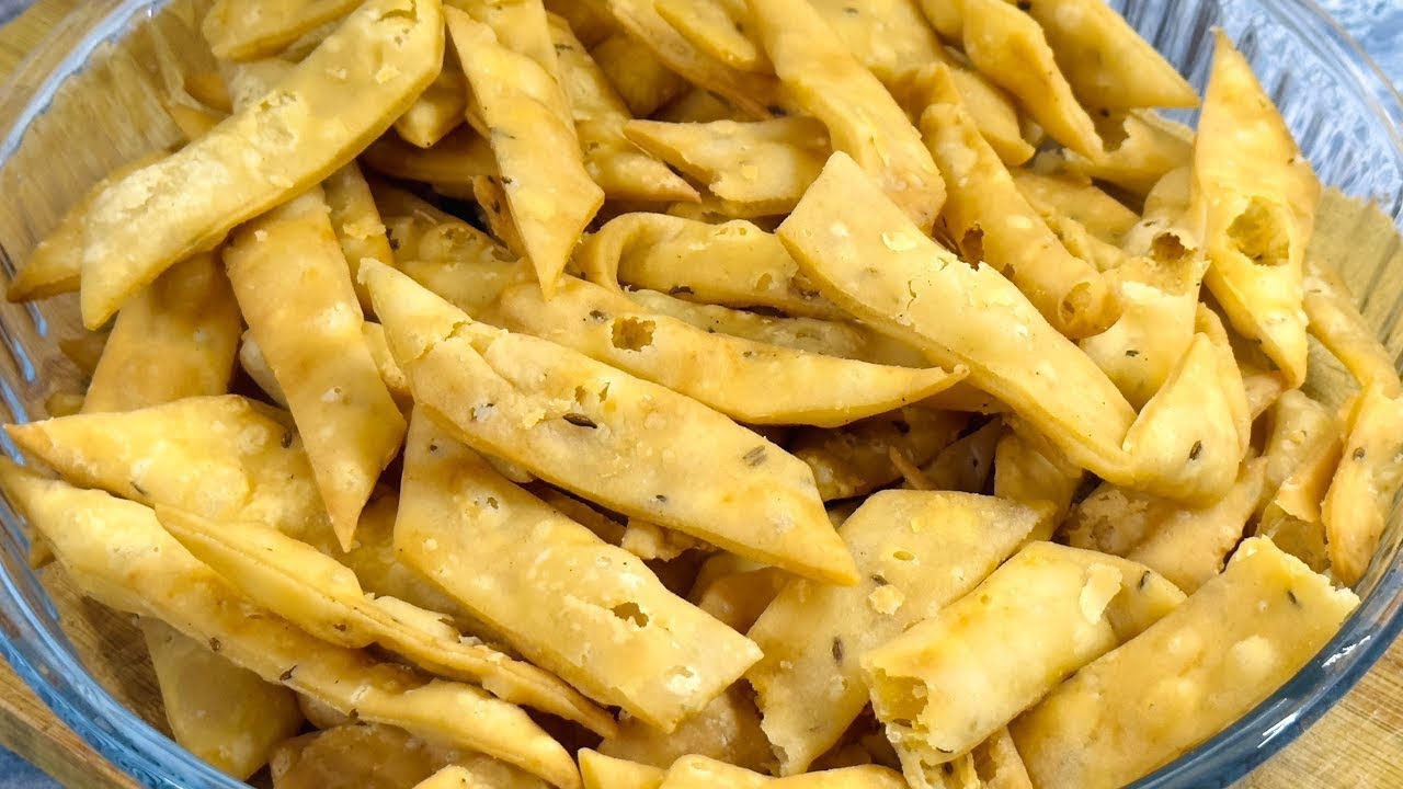 Namak Para Banane Ki Recipe In Hindi Crispy Namak Pare Kaise Banaen namak-para-banane-ki-recipe-in-hindi-crispy-namak-pare-kaise-banaen