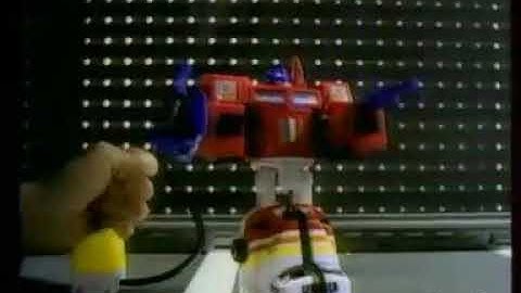 Transformers Generation 2 - Combat Hero Prime and Megatron (French) commercial