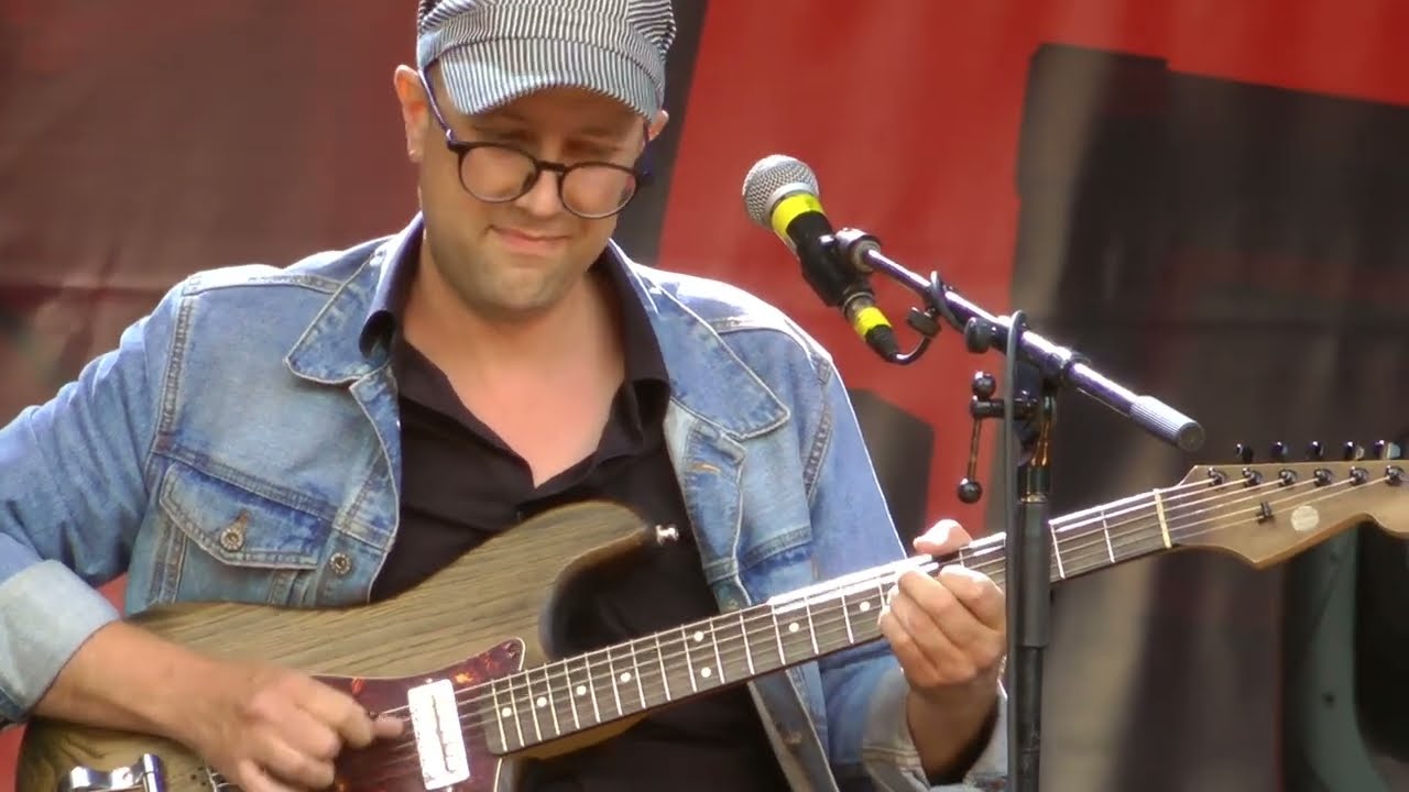 Watch Mike Munson RATTTLE CAN BLACK + EMPIRE BUILDER Montreal Jazz Festival Canada 2022 on YouTube Watch Mike Munson RATTTLE CAN BLACK + EMPIRE BUILDER Montreal Jazz Festival Canada 2022 on YouTube