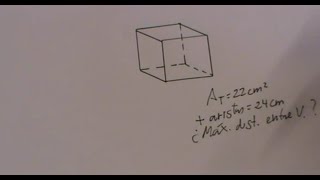 Dada área  total y suma de aristas, calcular diagonal principal