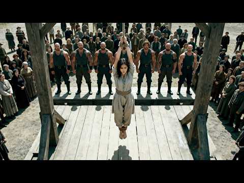 Video Kung Fu Movie: Female prisoner is used as bait hung on the city wall. A master drops in to save her!