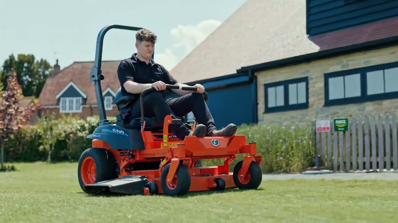 The Kubota ZE 481 - YouTube