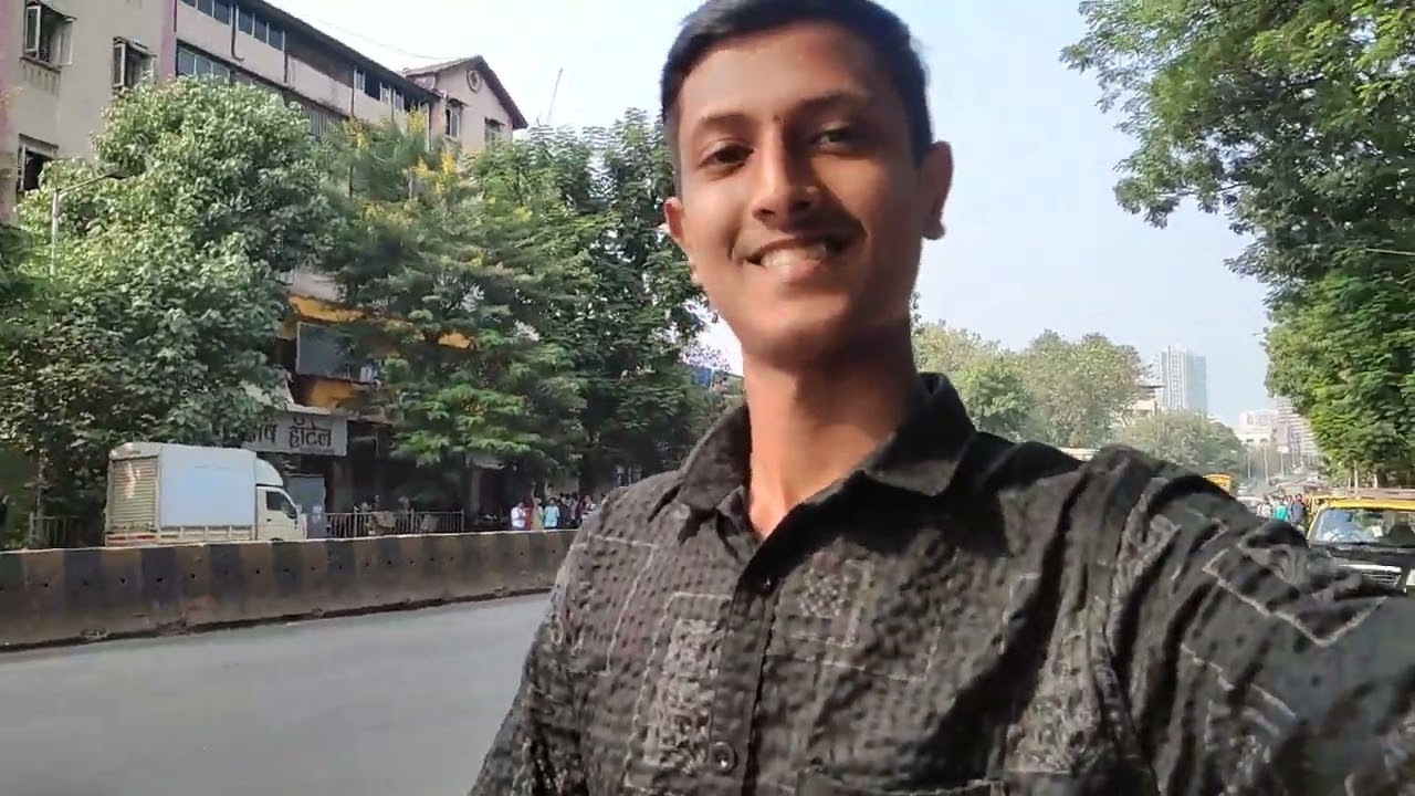 Mumbai walking vlog, street walking, Mumbai road.