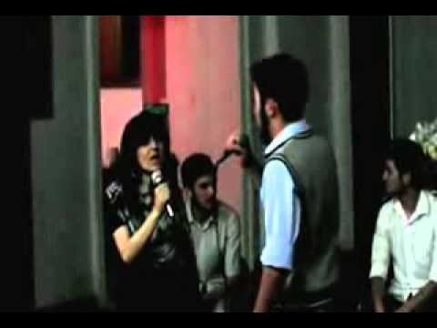 ირაკლი ბარბაქაძე და ლალი ამაზაშვილი ალექსანდრეს ბაღის სკამზე