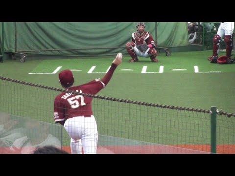 楽天 瀧中瞭太が試合前にブルペンで投球練習　2023年5月14日(日) ベルーナドーム