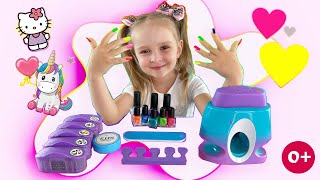 Маникюр в домашних условиях SUPER КСЮ выбирает дизайн ногтей и делает маникюр 