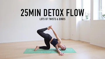 25min.- "Detox" Yoga Flow with @emiliemoves.yoga