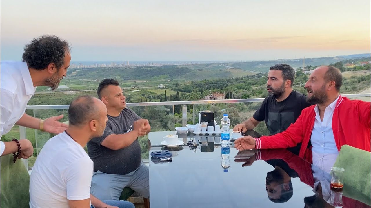 Nusret taklidi ve vedonun loca keyfi. Efsane mutlaka izleyin #nusretsteakhouse #vedo #cznburak