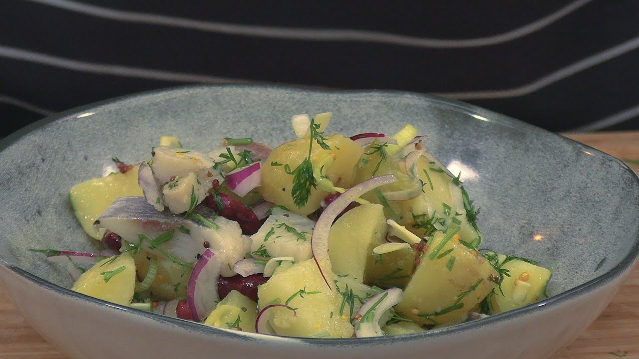 Śledzie na dwa sposoby SAŁATKA i TATAR  / Oddaszfartucha