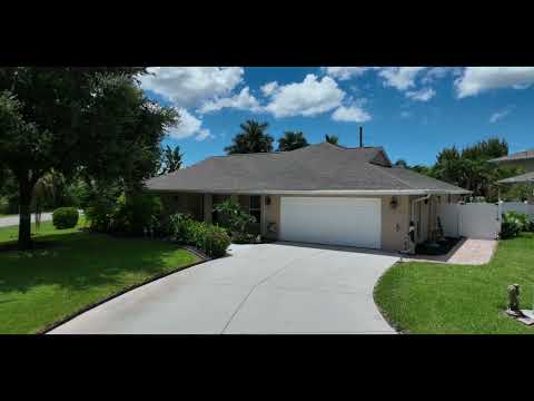 11119 Sandrift Ave, Englewood, FL home video tour