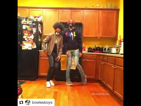 Ayo and teo running back