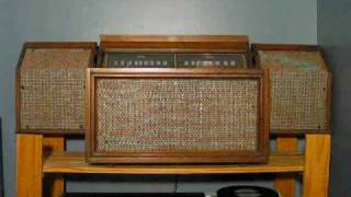 War Of The Worlds On The Motorola Tube Powered Stereo Part 1