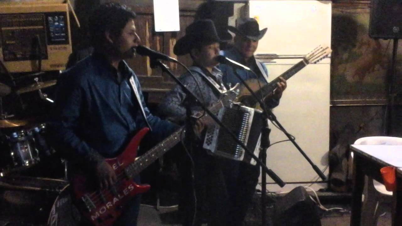 Israel morales y su Alto calibre .(2) - YouTube