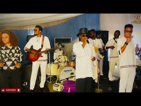 LAGOS WEDDING PARTY WENT CRAZY! ABBEY AWESOME HAD EVERYONE ON THEIR FEET!???????????? MIND BLOWING L