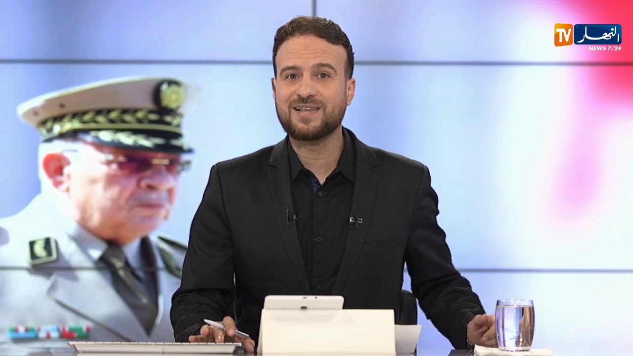 مقدمة تبكي الحجر رثاء على روح الفقيد أحمد قايد صالح