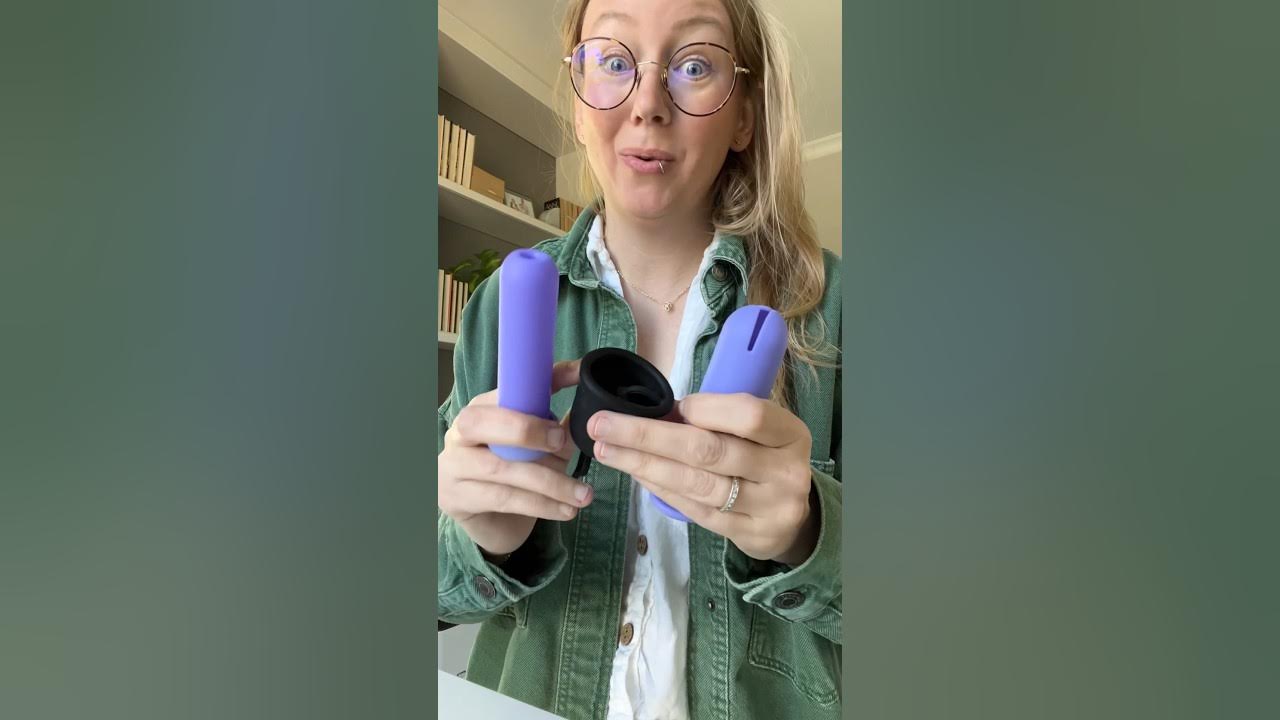 I bought a “universal” menstrual cup applicator / Sunny Cup Applicator