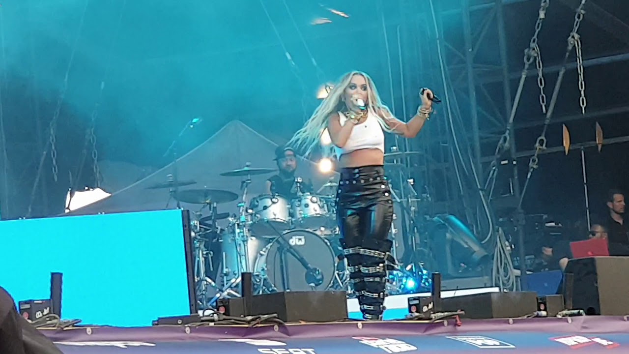 Rita Ora - Ritual (Wireless Festival Frankfurt am Main, 06.07.19) - YouTube