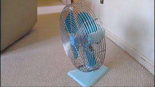Vintage Superior Electric 12 Oscillating Desk Fan