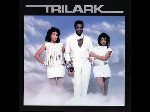 Trilark — Trilark - Love Never Looked Better (1982) [Electrofunk/Boogie] HQ