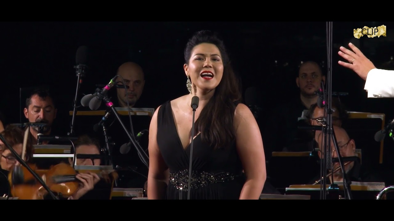 FINAL CLIP 2021: Melissa Zgouridi sings 