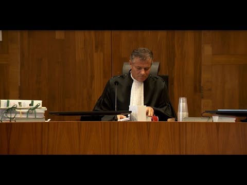 Video: Wie is de gerechtsdeurwaarder bij de echtscheidingsrechtbank?