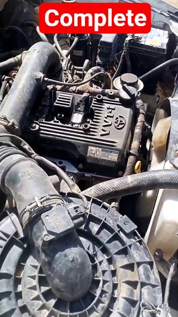 “Hilux 2TR Engine Overhaul in 60 Seconds 🔧 | Full Rebuild Process ...