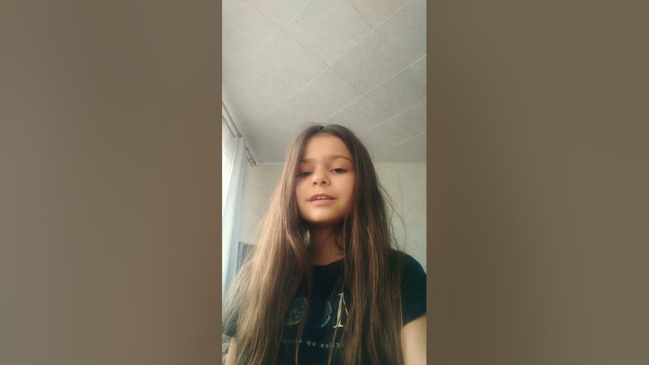 бедная девочка 😣😞 - YouTube
