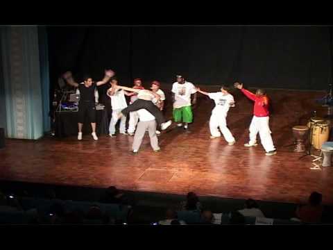 FEW Collective Brings Positive Message to Algeria,...