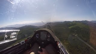 Exciting Glider Final Glide With a Mountain In the Way