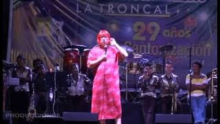 La Vecina En La Troncal