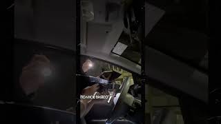 Коп забуває фільтрувати базар