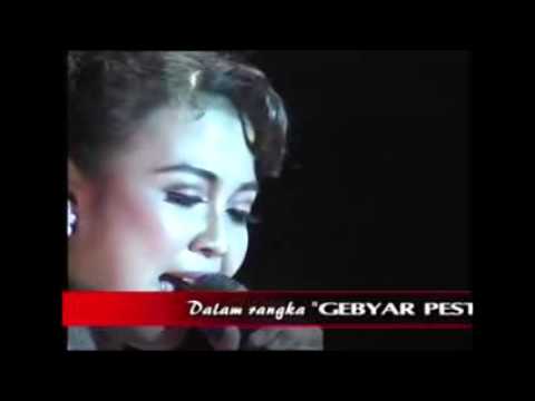 MONATA OLEH OLEH LUSIANA SAFARA