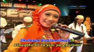 Anisa Rahma - Sholatun Bisalamin Mubin