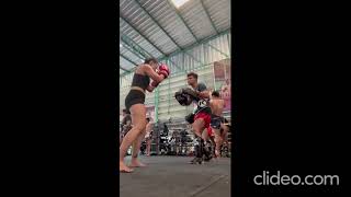 Beginner Muay Thai@P.K Saenchai_Mixed shots 1