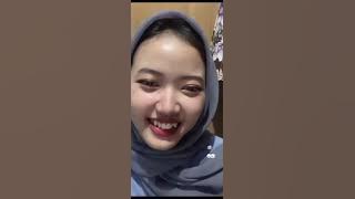 live BIGO Amel berjilbab lagi sange lepas bh bra #amelia #livetiktok 