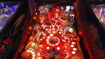 Wizard of Oz Ruby Red 75th Anniversary Pinball lighting demo