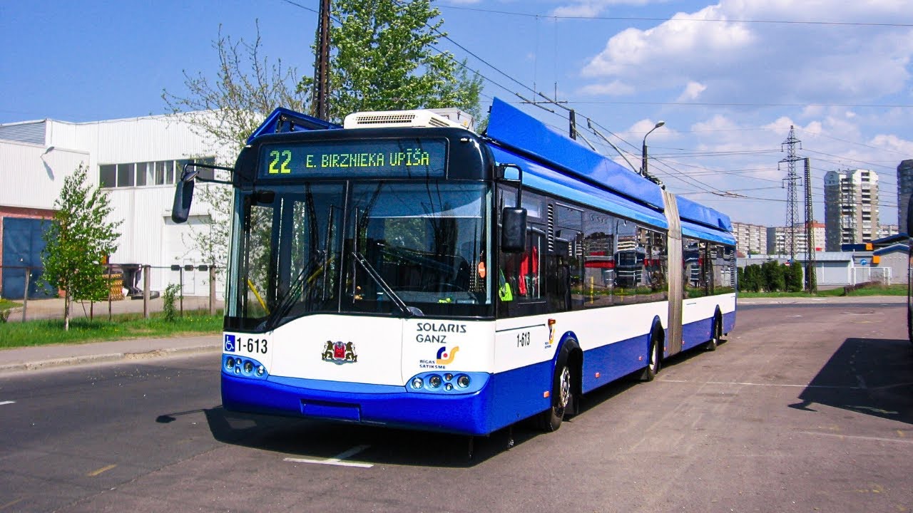 Solaris Riga Solaris Trollino 18 on route 22 in Riga 🇱🇻 | 2006 - YouTube