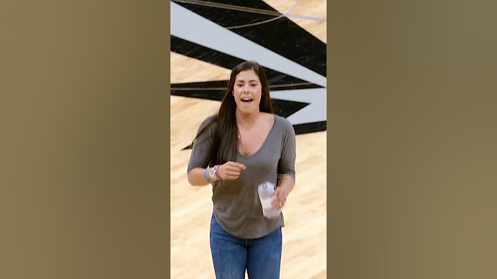Kelsey Plum just LAUNCHED IT 😱