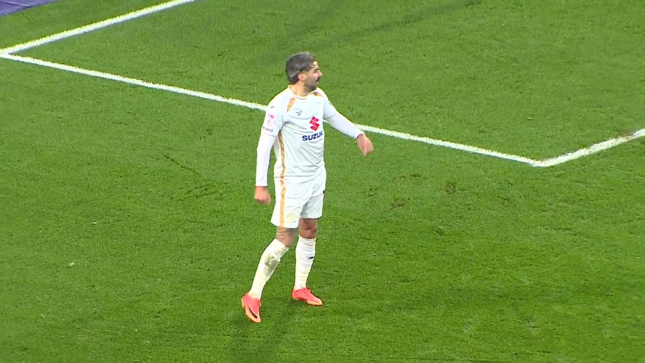 MK Dons v Cambridge United Highlights