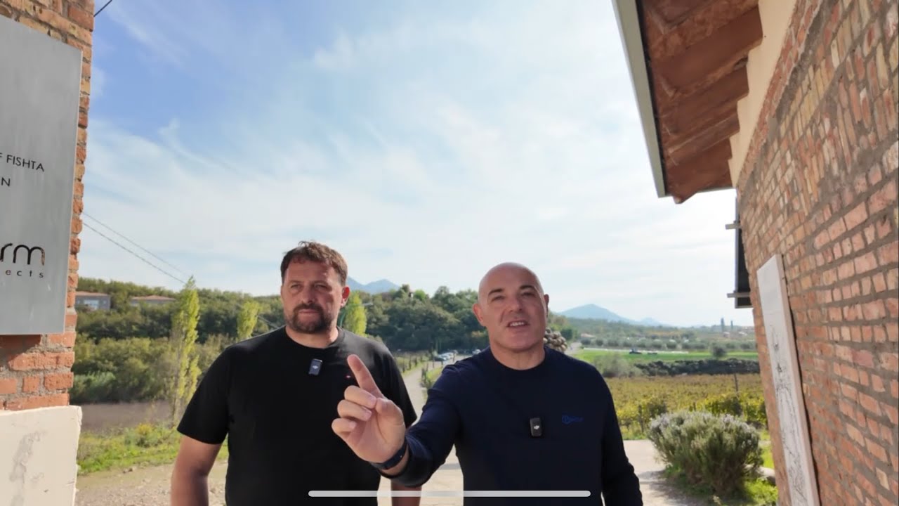 Blendi Fevziu | Tek Mrizi i Zanave - ish shtepite e te internuarve, sot punishte.