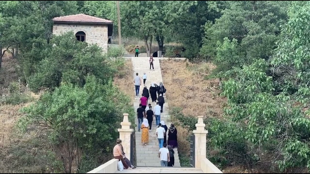 Seyyid Taha-i ve Seyyid Abdullah türbesine ziyaretçi akını