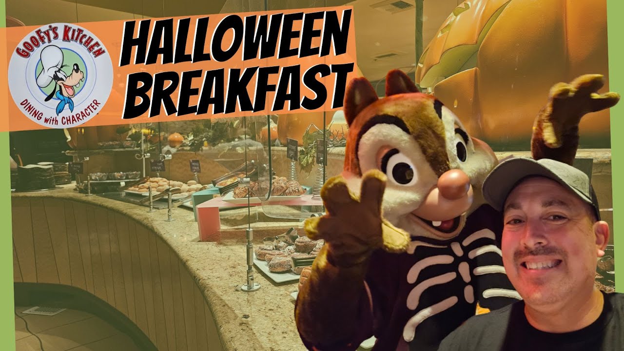 Goofy's Kitchen Halloween Breakfast Disneyland Hotel Meet the