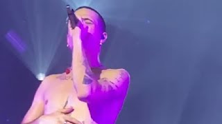 Download Mp3 ‘THE LONELIEST’ live at Palazzo dello Sport in Rome, Italy. Gudang lagu Download Mp3 ‘THE LONELIEST’ live at Palazzo dello Sport in Rome, Italy.