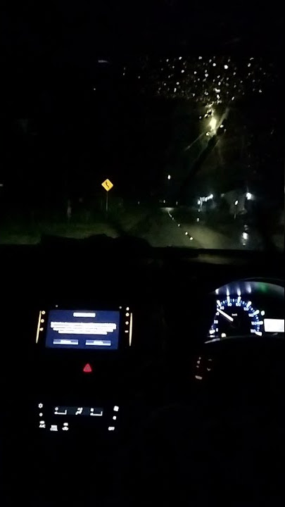 STORY WA NYETIR AVANZA HUJAN HUJAN
